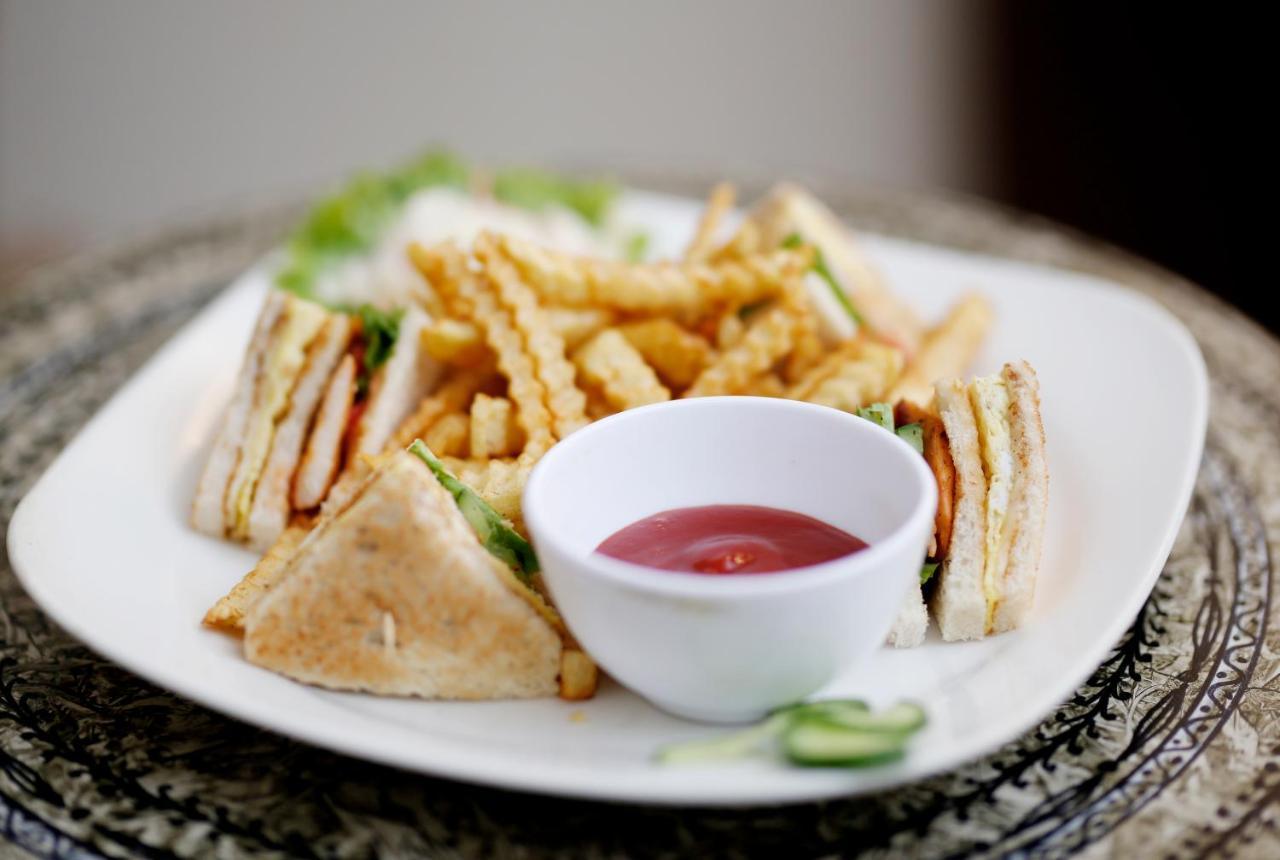 Ambassador Suites & Hotel İslamabad Dış mekan fotoğraf